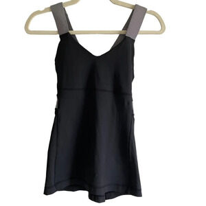 LULULEMON Vintage Black and Gray Push Your Limits  Striped Tank Size 6